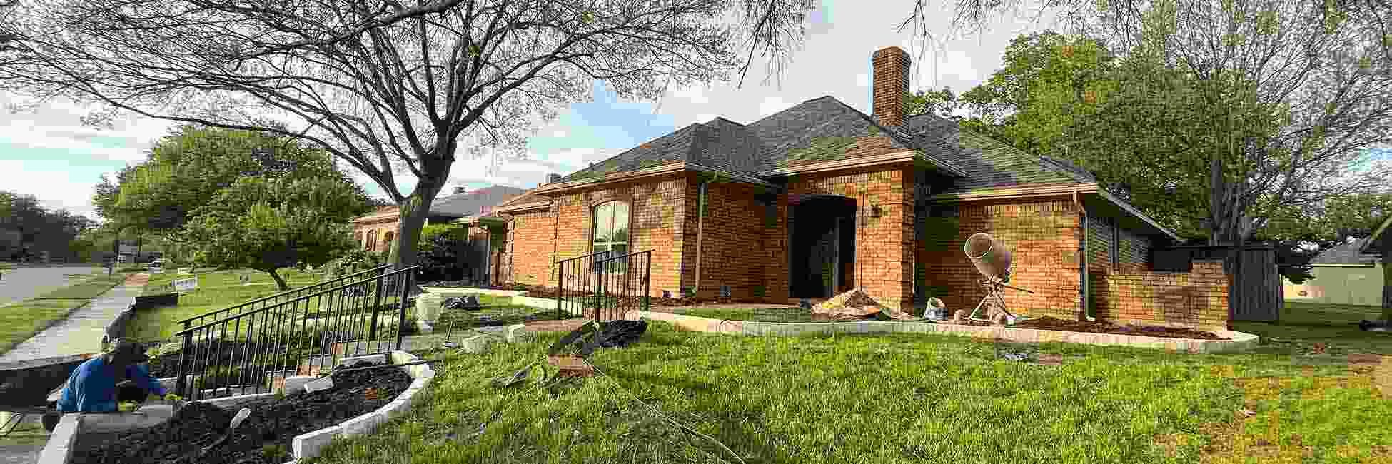 little-elm-tx Landscape showcasing professional Lawn and Landscaping Services, highlighting expert lawn care, garden design, and outdoor maintenance to enhance curb appeal and create a well-maintained, vibrant outdoor space.